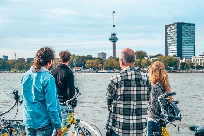 Discover Rotterdam: Classic Highlights Bike Tour with a Local - Oude Binnenweg, a practical break in the middle