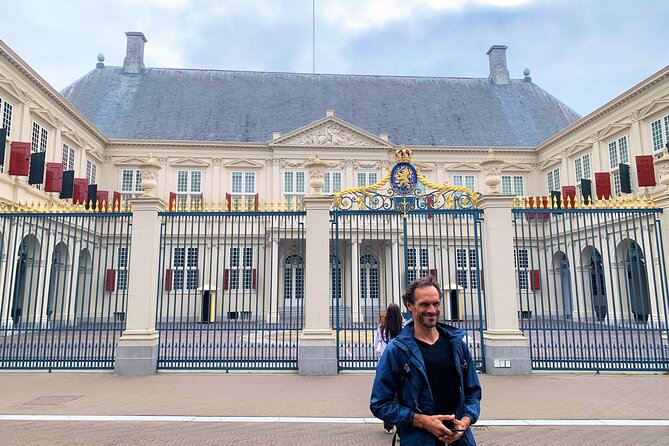 Discover The Hague with a self-guided Outside Escape city tour - Lange Voorhout and the city’s grand side