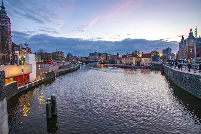 Discover the LGBT side of Amsterdam with a Local - Where expectations can go wrong