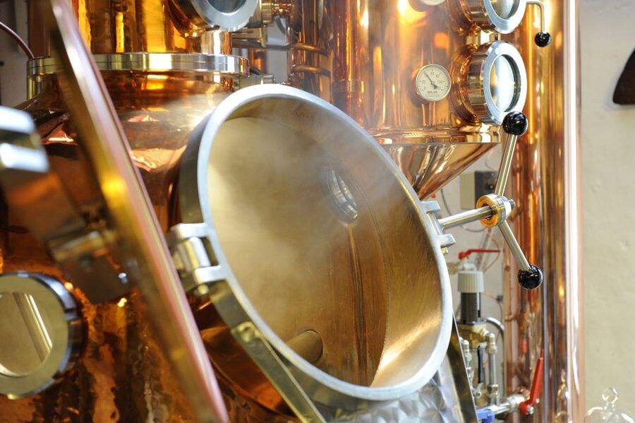Dordrecht: Distillery Tour with Dutch Gin & Genever Tasting - Entering Rutte Distillery in Dordrecht