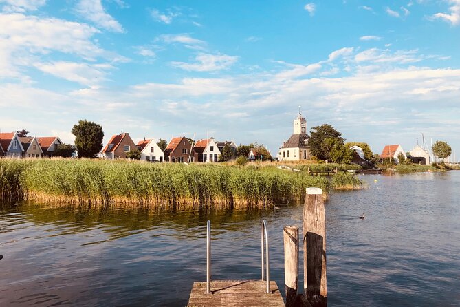 Dreamy Dutch Villages Tour: Giethoorn, Zaanse Schans & More - Cheese tasting at Catharina Hoeve