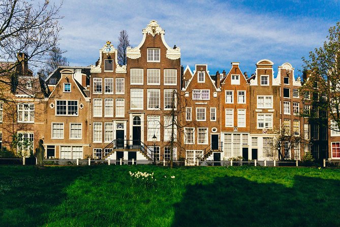 Drinks & Bites in Amsterdam Private Tour - Why private guiding changes the value