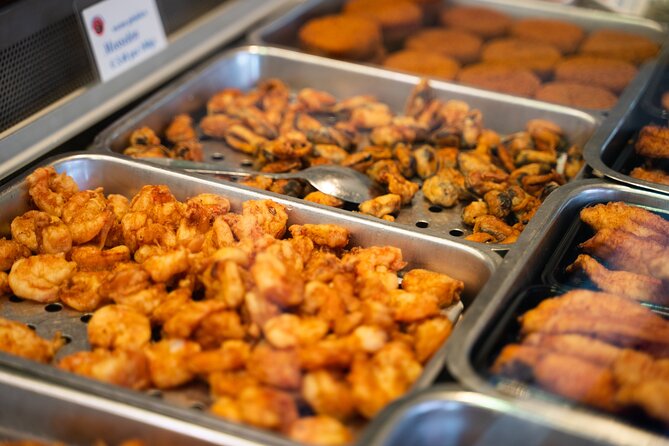 Dutch Street Food Tour on Amsterdam Market - Timing, meeting point, and group size