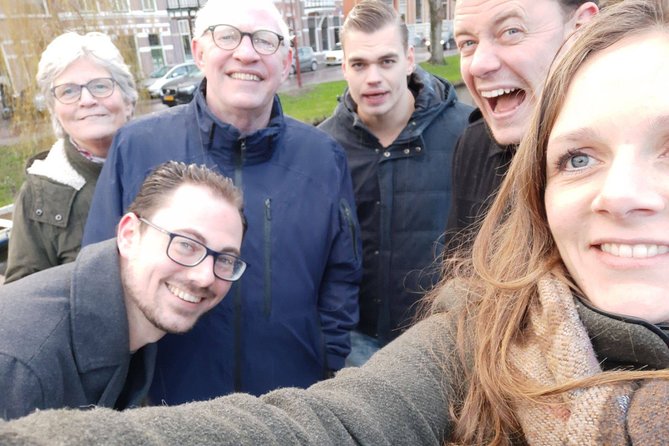 e-Scavenger hunt Alkmaar: Explore the city at your own pace - Courtyards and city views around Hof Van Sonoy