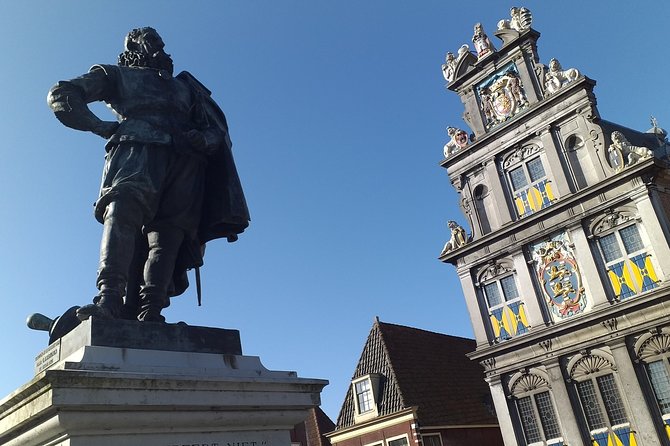 e-Scavenger hunt Hoorn: Explore the city at your own pace - Starting at Roode Steen in central Hoorn