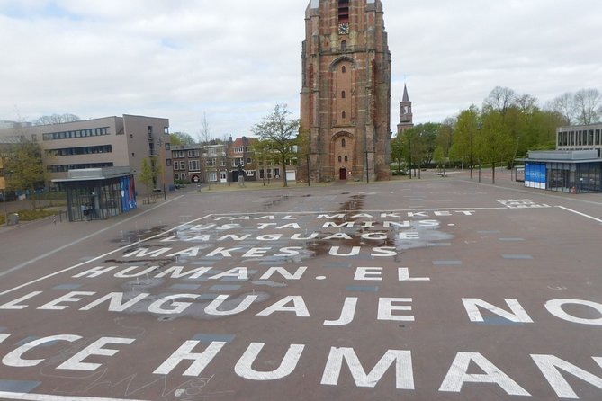 e-Scavenger hunt Leeuwarden: Explore the city at your own pace - Starting at Oldehoofsterkerkhof