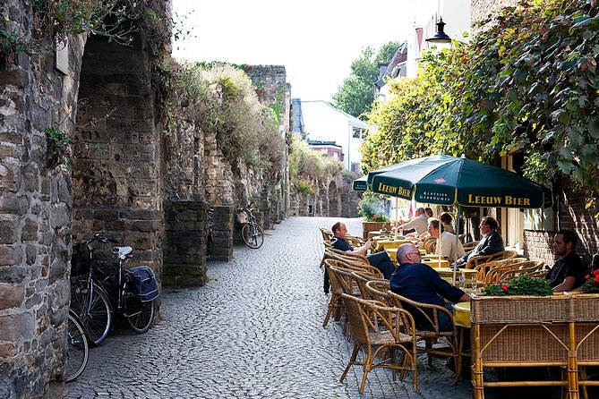 e-Scavenger hunt Maastricht: Explore the city at your own pace - Fort Sint Pieter and the Final City-Center Stops