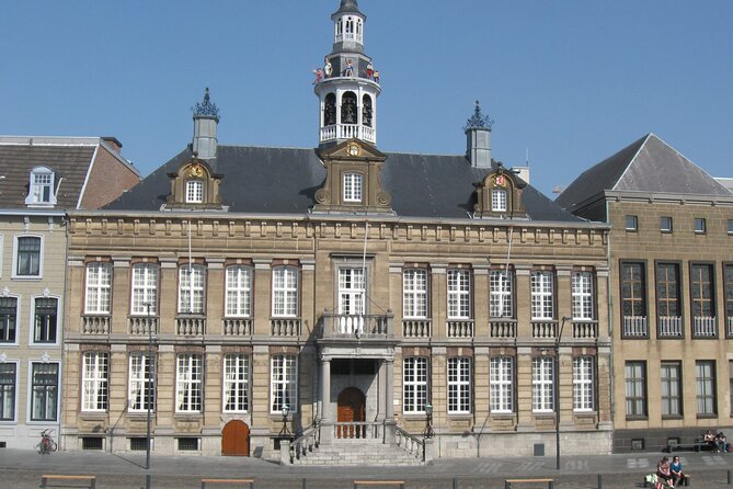 e-Scavenger hunt Roermond: Explore the city at your own pace - Price, equipment, and practical value