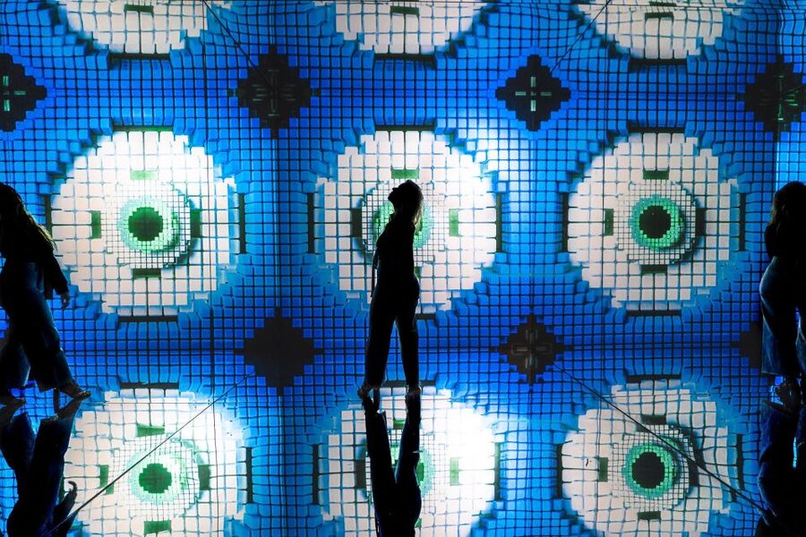 Eindhoven: Motion Experience Light Art Playground Ticket - Who will enjoy Motion most?