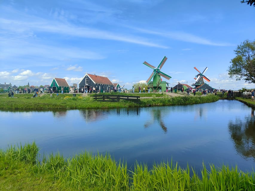 Excursion from Amsterdam to the windmills of Zaanse Schans - Inside the windmill, and the extra-ticket question