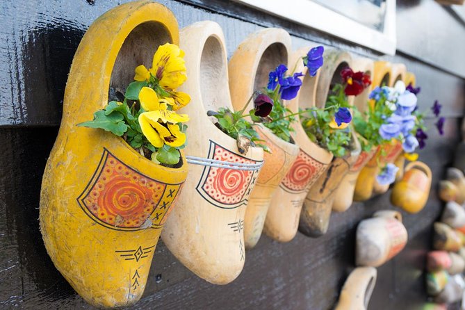 Excursion to the mills of Zaanse Schans - Is $22.06 good value?