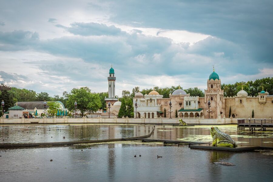 From Amsterdam: Day Trip to Efteling Theme Park with Ticket - Six roller coasters for a faster change of pace