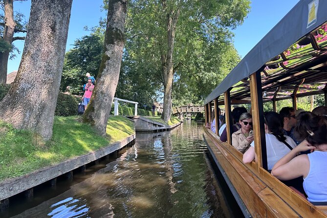 From Amsterdam: Giethoorn Day Trip with Canal & Village Tour - Who should book this Giethoorn outing?