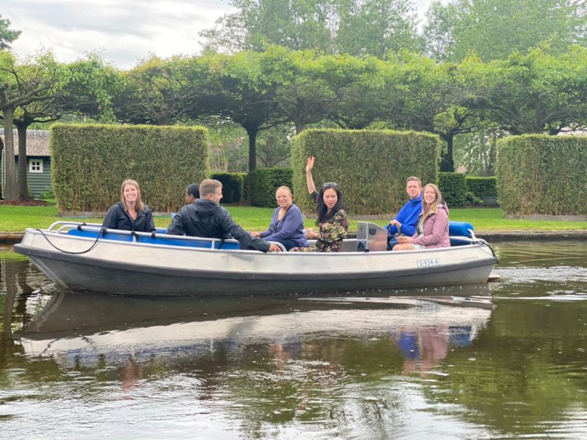 From Amsterdam: Giethoorn Day Trip with Small Electric Boat - Why Giethoorn Makes a Good Day Away From Amsterdam