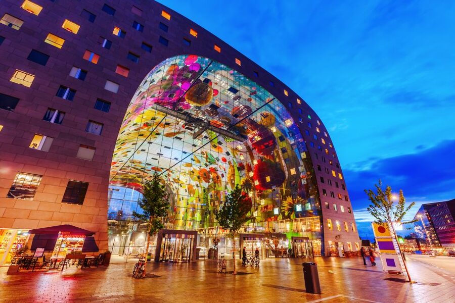 From Amsterdam: Rotterdam and The Hague Tour in Spanish - The last medieval building and the Cube Houses