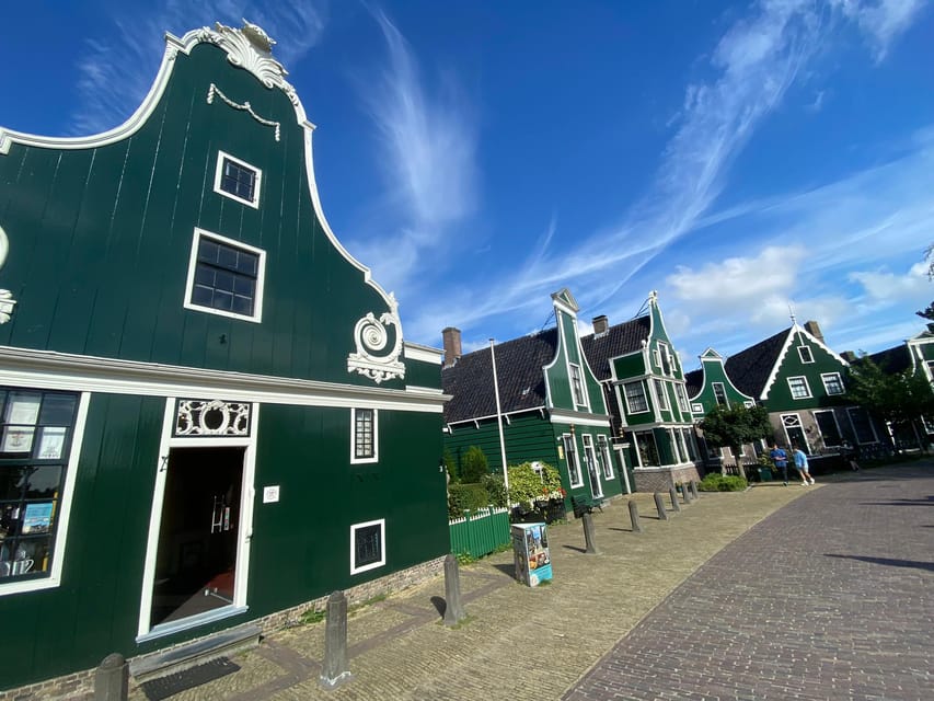 From Amsterdam: visit Zaanse Schans, Muiderslot and more! - Small details that make planning easier