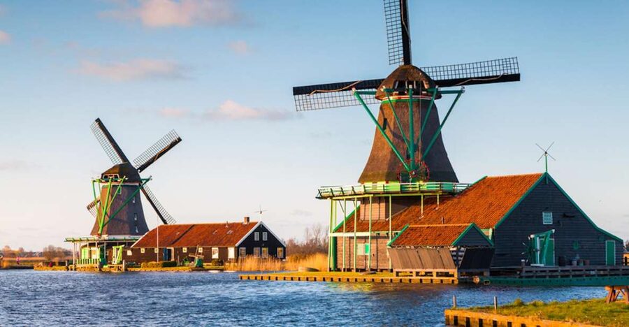 From Amsterdam: Windmills of Zaanse Schans Tour - What $29 gets you