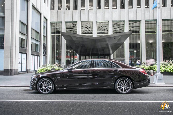 Full-Day Executive Chauffeur Service in Amsterdam - A private car instead of a fixed Amsterdam tour