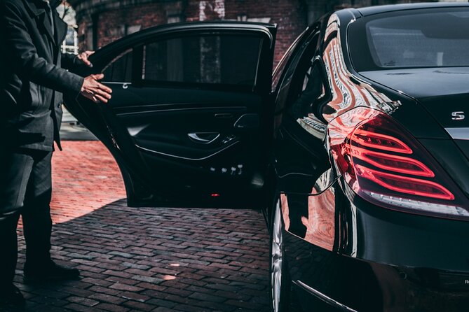 Full-Day Executive Chauffeur Service in Amsterdam - Wi-Fi, water, and a quieter ride