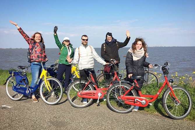 Full-Day Private Guided Countryside Tour from Amsterdam by Bike - From Centraal Station to Waterland by bicycle