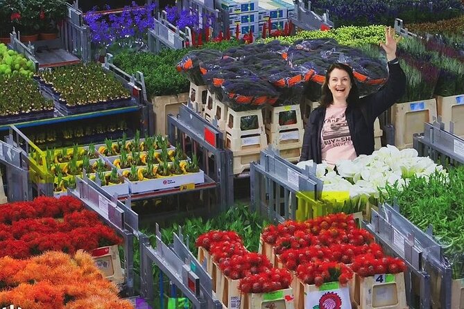 Full-Day Trip From Amsterdam to Keukenhof, Zaanse Schans + Cruise - Timing, group size, and comfort