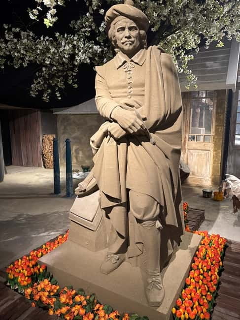 Garderen: Sandsculpture Exhibition Entry Ticket - Interactive displays add useful context