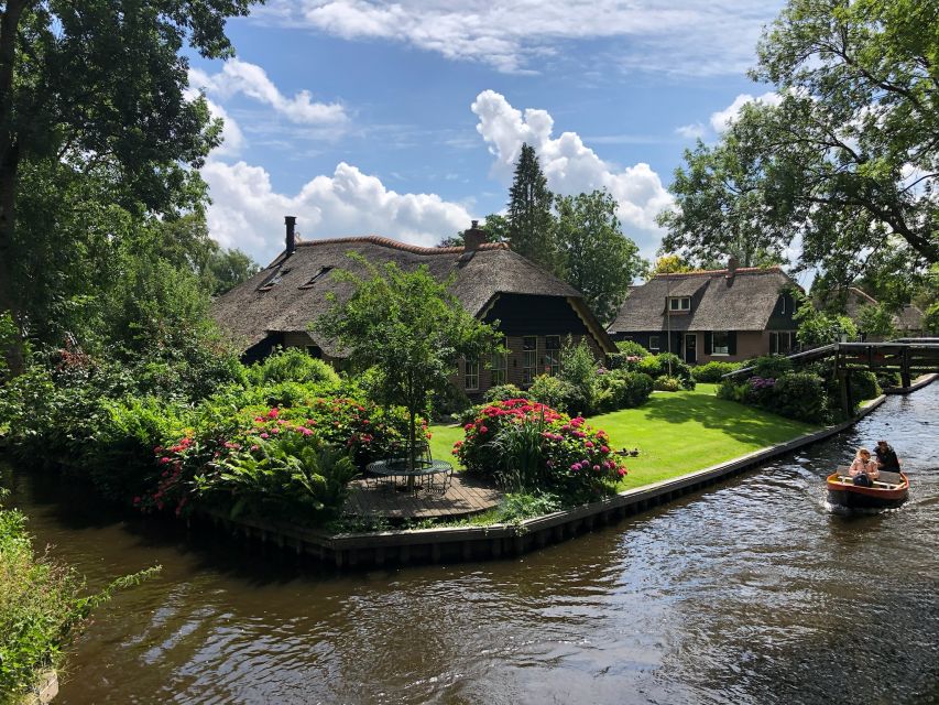 Giethoorm & Exploring the North of The Netherlands Tour - Hasselt brings history after the canals