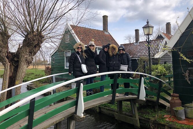 Giethoorn, Private Boat Tour & Zaanse Schans Windmills - Who will get the most from this outing
