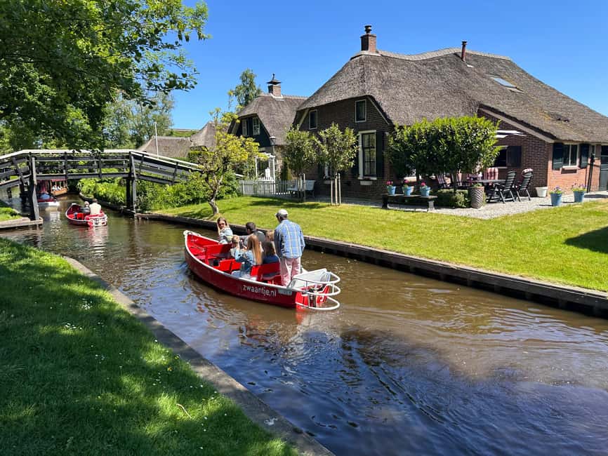 Giethoorn: Round trip from Amsterdam optional guided cruise - Who will get the most from this trip