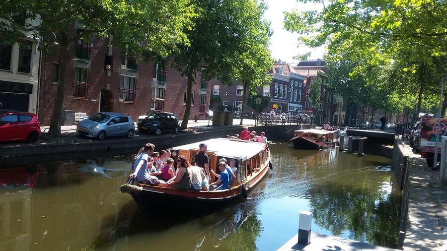 Gouda: Historical Canal Cruise - Cancellation and booking flexibility