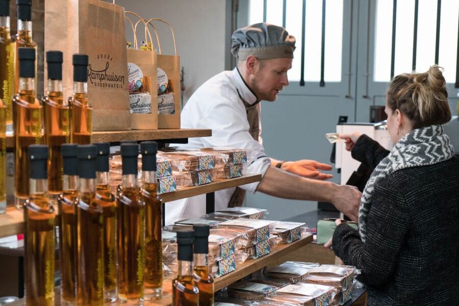 Gouda: Syrup Waffle Factory Ticket with a Waffle - The 1810 story behind the Kamphuisen waffle