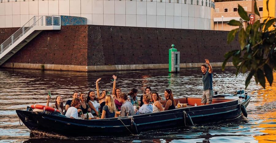 Groningen: City canal cruise (with unlimited drinks) - What the 1 to 1.5 hour route feels like