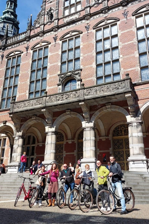 Groningen: City Highlights Bike Tour - Grote Markt, Groningen’s main square