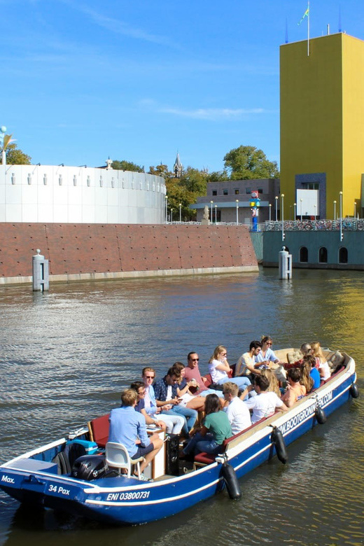 Groningen: Open Boat City Canal Cruise - Setting out from Schuitendiep 82