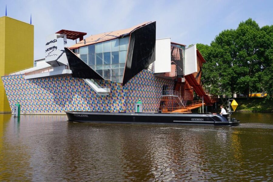 Groningen: Open Boat City Cruise - Seeing Groningen from the Pronkjewail