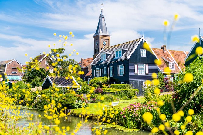 Guided Day Trip - Volendam, Zaanse Schans, Marken & Edam - Edam: a quiet final town stop