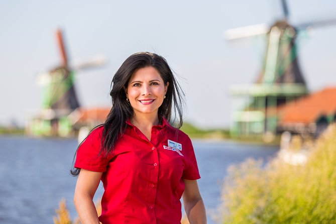 Guided Day Trip - Volendam, Zaanse Schans, Marken & Edam - The ride back and the real value of the package