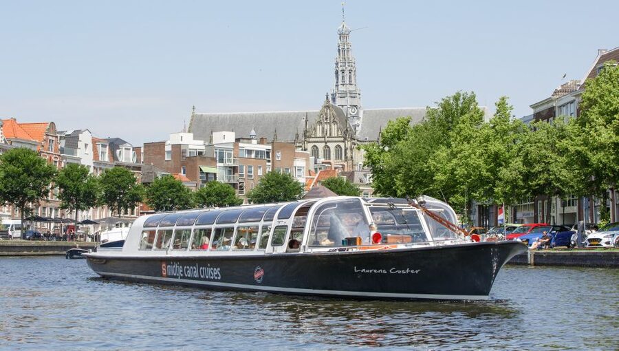 Haarlem: Dutch Windmill & Spaarne River Sightseeing Cruise - Teylers Museum from the river