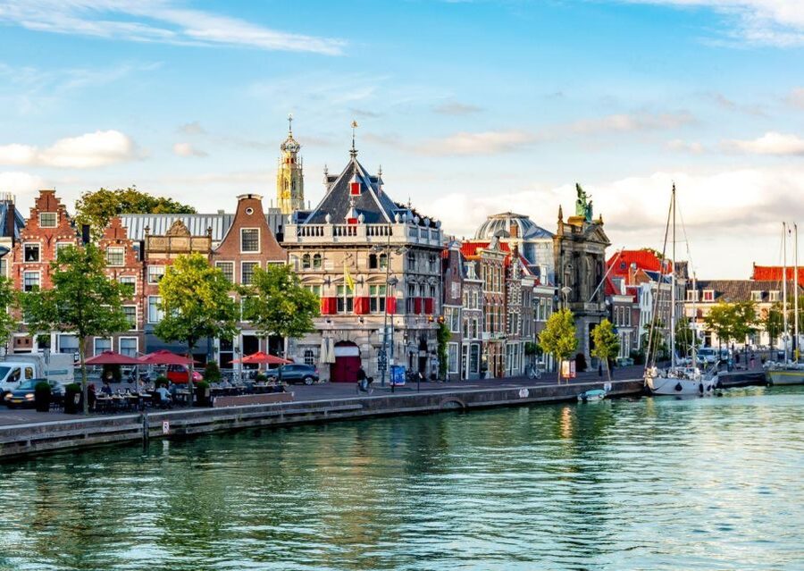 Haarlem: Dutch Windmill & Spaarne River Sightseeing Cruise - De Adriaan, Haarlem’s classic windmill view