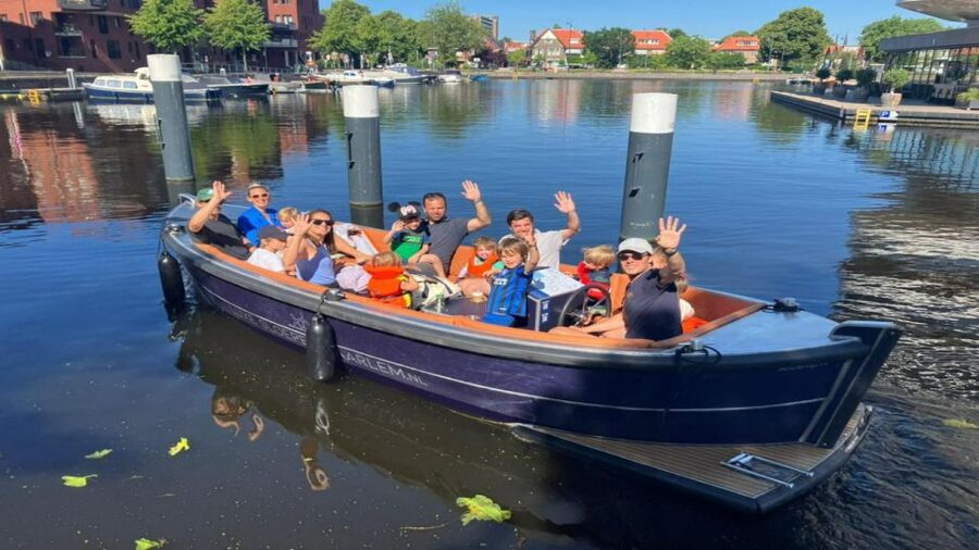 Haarlem: Self-Drive Private Electric Boat Rental - Why Haarlem looks better from a small boat