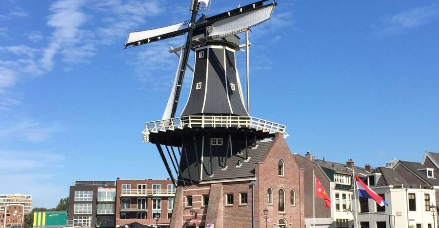 Haarlem: Windmill 'De Adriaan' Guided Tour - Why the guides make a difference