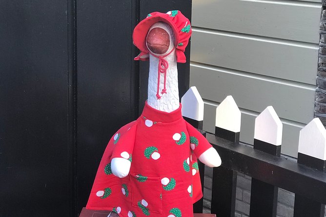 Half-Day Edam and Volendam Private Walking Tour from Amsterdam - The optional smokehouse stop in Volendam
