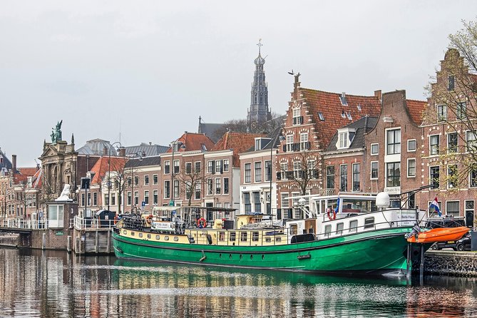 Highlight Bike Tours Haarlem - Bicycle rental, helmets, and riding comfort