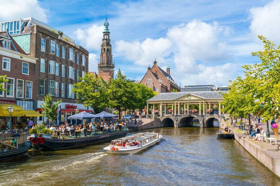 Historical Leiden: Private Walking Tour with a Local Guide - Why Leiden makes a fine alternative to Amsterdam