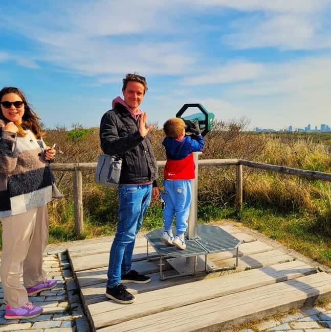 Interactive Safe 2,5hr Bike tour with Entertaining Guide - The Peace Palace and The Hague’s international role