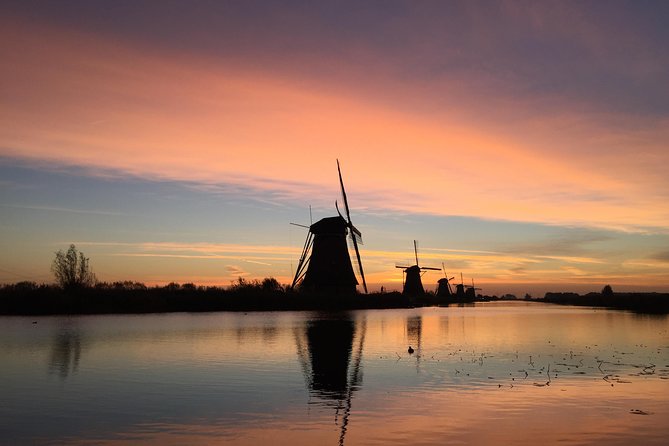 Kinderdijk Photography tour - A warm drink, pastry, and possible cheese stop