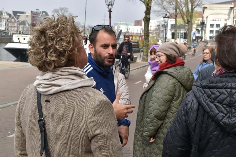 Liberal Amsterdam: Small-Group Walking Tour & Anne Frank VR - The Jewish Quarter and the Holocaust Names Monument