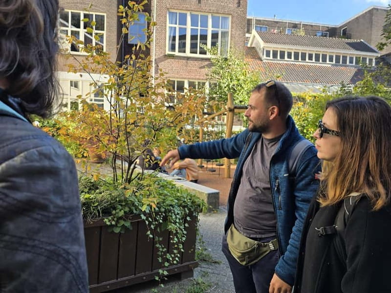 Liberal Amsterdam: Small-Group Walking Tour & Anne Frank VR - Magere Brug, Blauwbrug, and the city’s changing identity