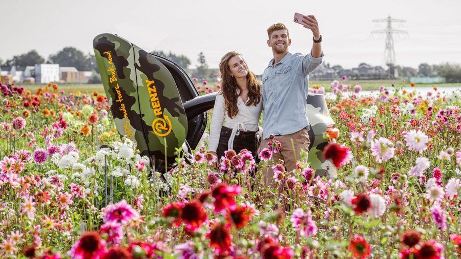 Lisse: Drive-it-Yourself Summer Flower GPS Audio Tour - From bulb fields to the dune area