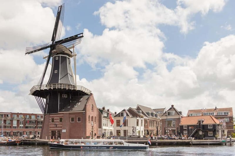 Local Cheese and Wine Cruise through Haarlem - Dutch Cheese, Three Wines, and a Simple Pairing